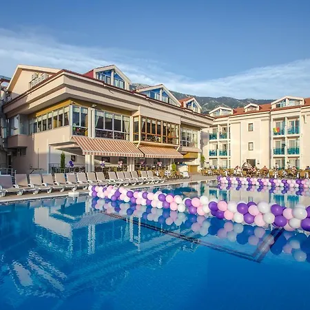 Отель Aes Club 4*