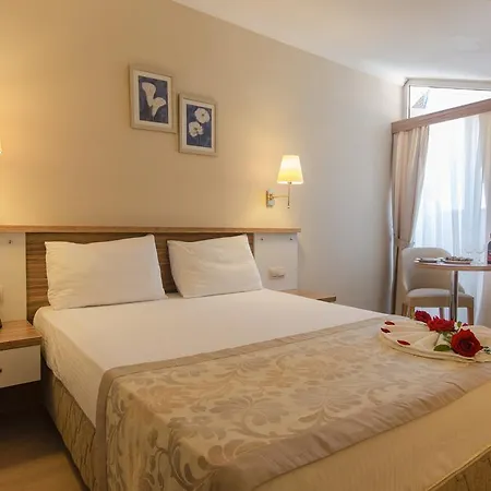 Szálloda Aes Club 4*