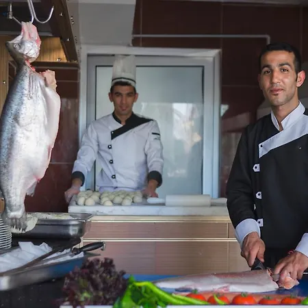 Aes Club Олудениз