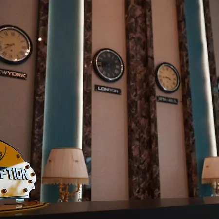 酒店 Aes俱乐部酒店 4*