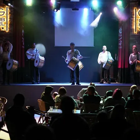 酒店 Aes俱乐部酒店 4*