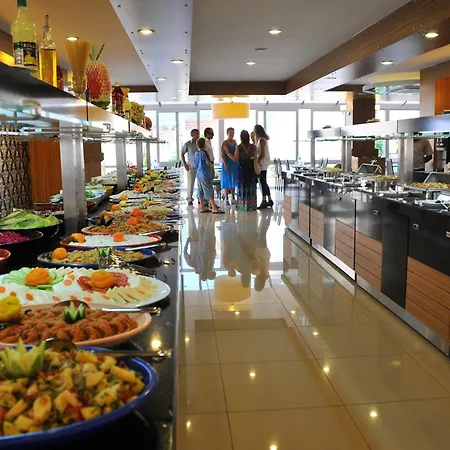 Aes俱乐部酒店 4*