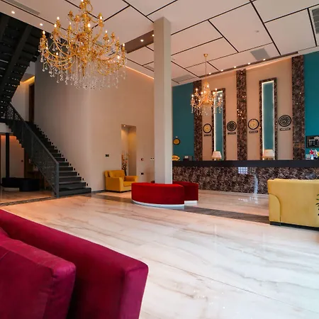 Aes俱乐部酒店 4* 厄吕代尼兹