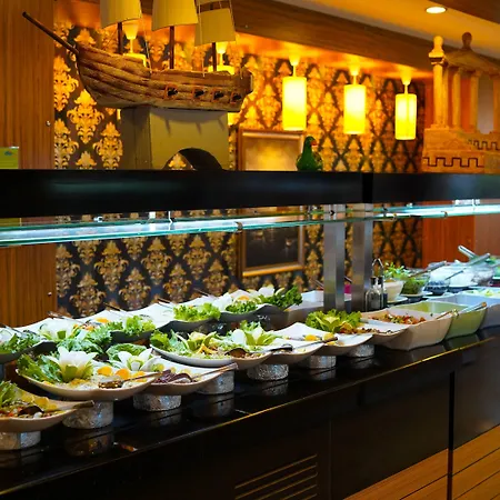 Aes俱乐部酒店 厄吕代尼兹